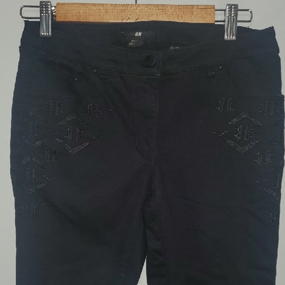 H&M pants womens size 8 black embroidered front flexible pliable comfy H&M - Picture 3 of 13